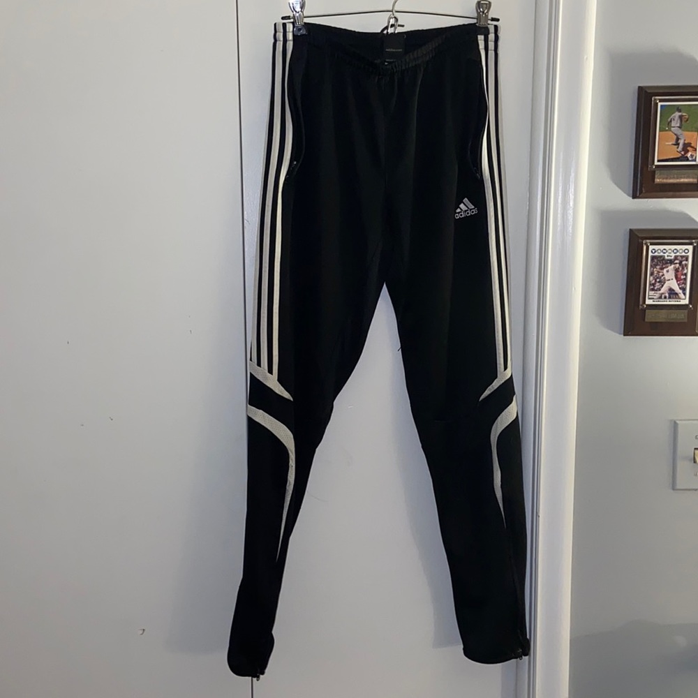 Adidas sweatpants